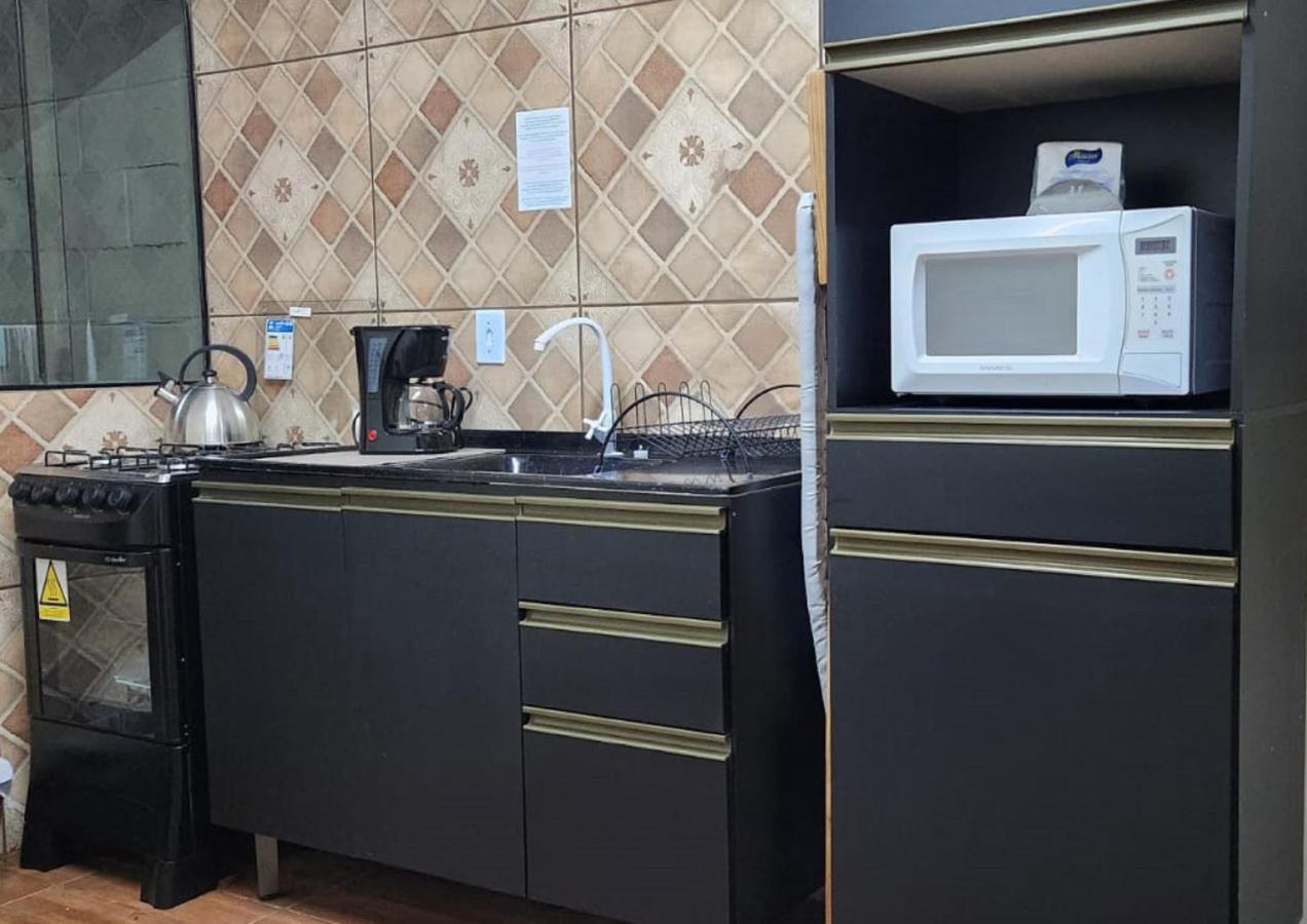Proximo A Av Das Cataratas - Ar Condicionado - Estacionamento Privado Фос-ду-Игуасу Экстерьер фото