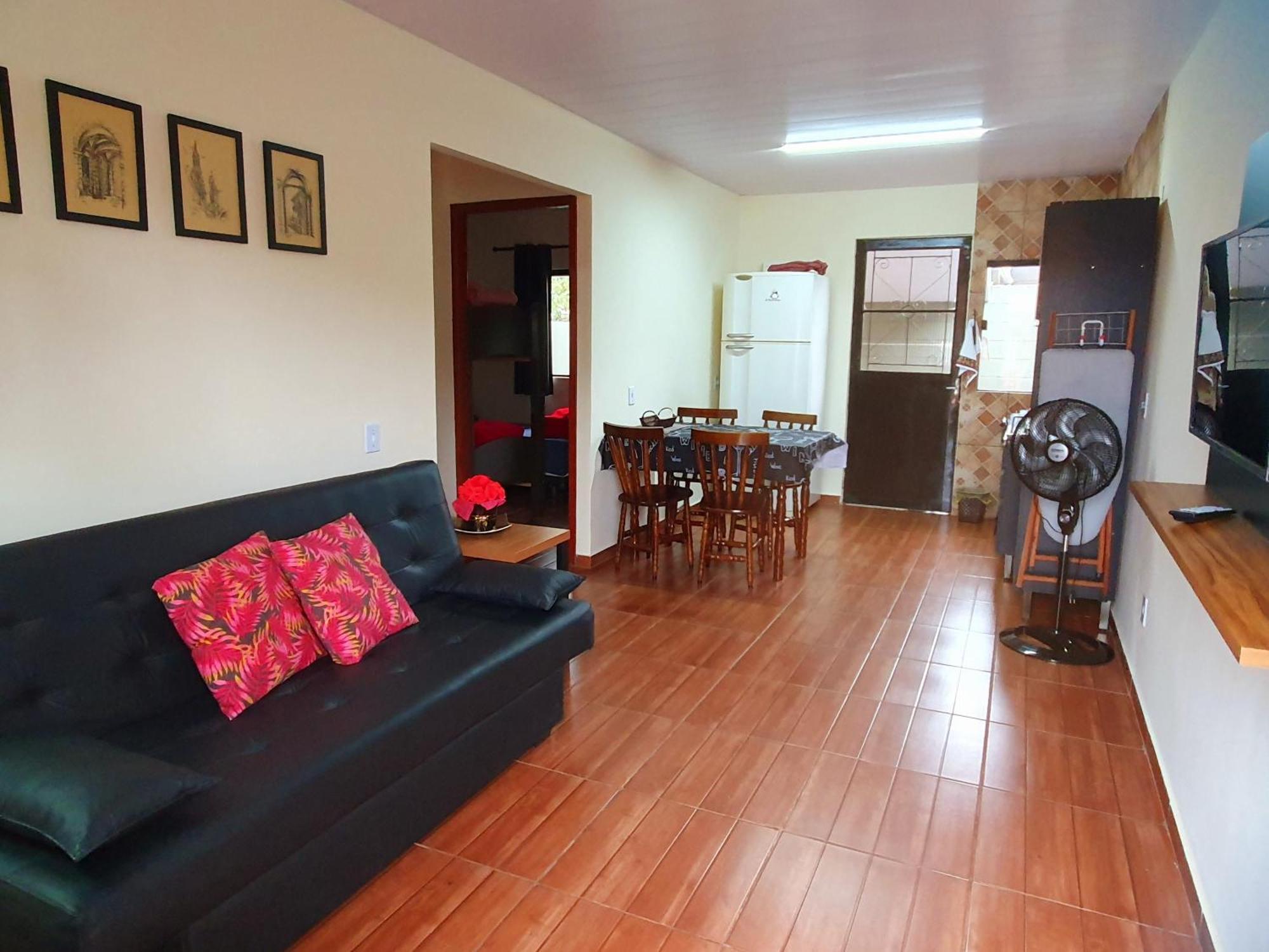 Proximo A Av Das Cataratas - Ar Condicionado - Estacionamento Privado Фос-ду-Игуасу Экстерьер фото